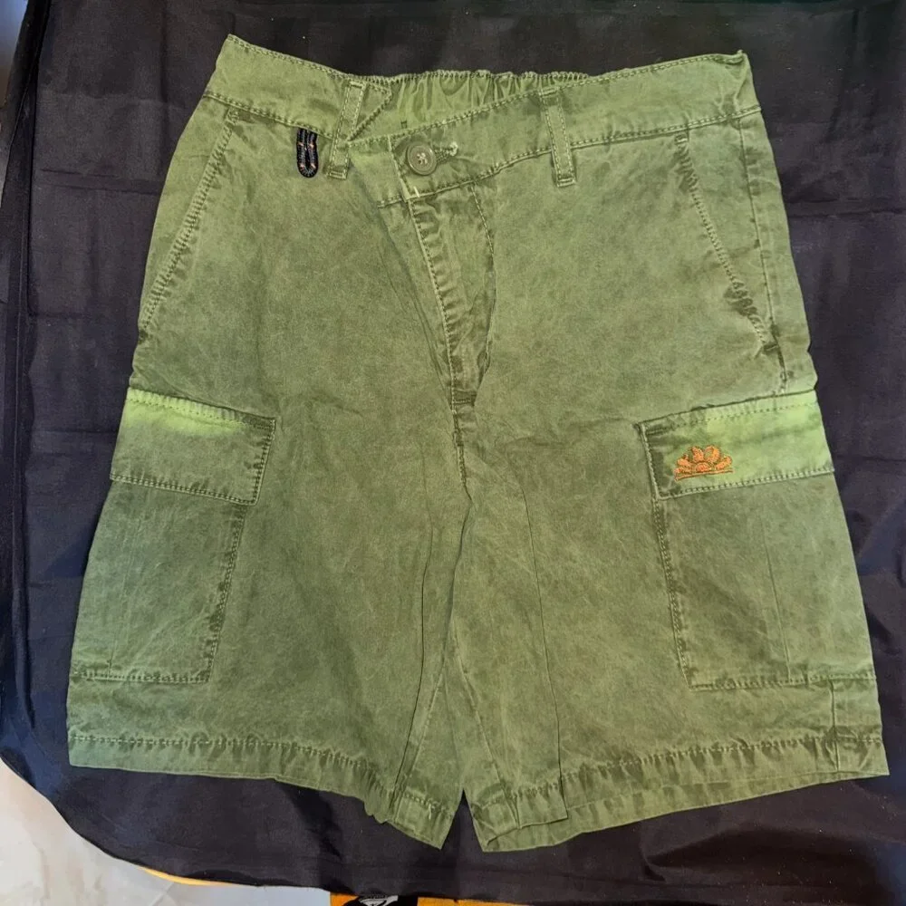 Sundek Boy CARGO SHORTS IN GARMENT-DYED FABRIC WITH RAINBOW